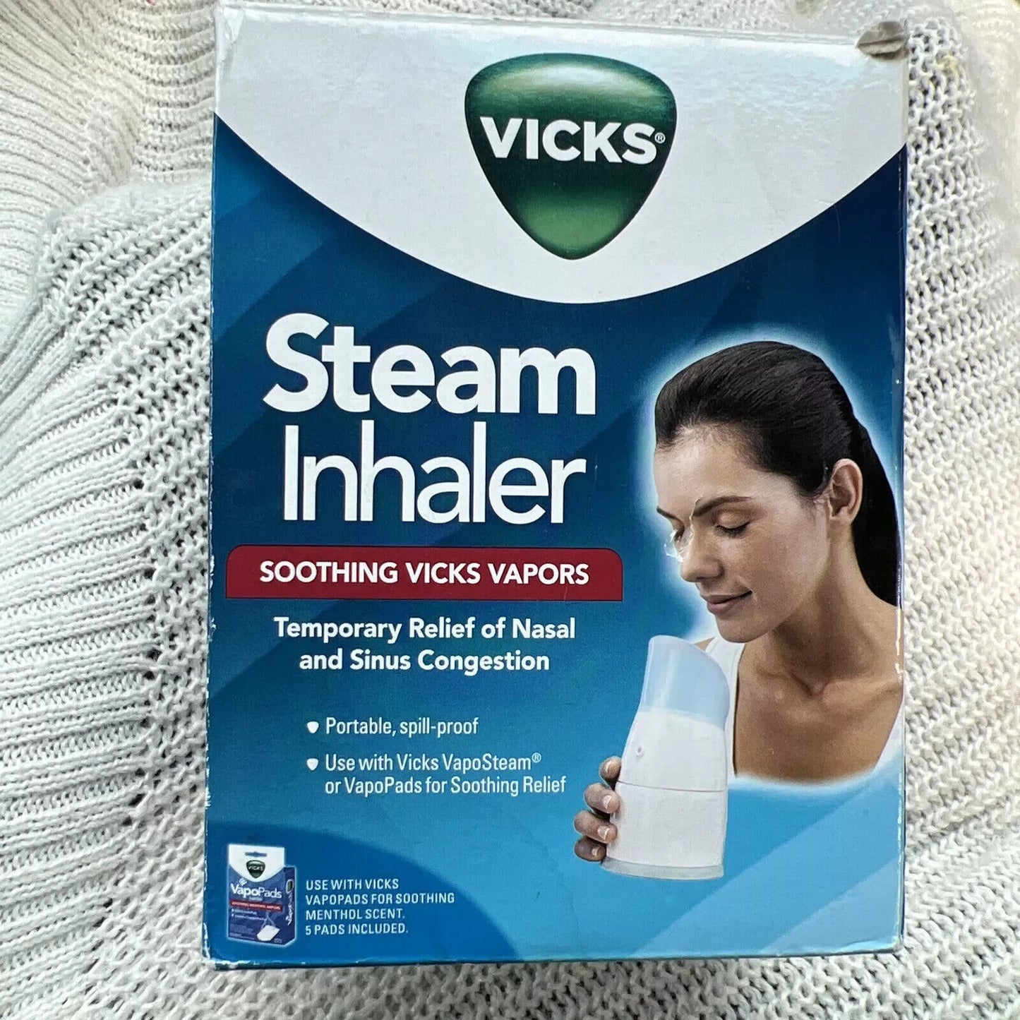 Vicks V1300 VapoSteam Inhaler With 5 Pads some box damage